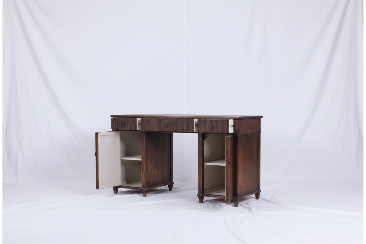Le Bureau